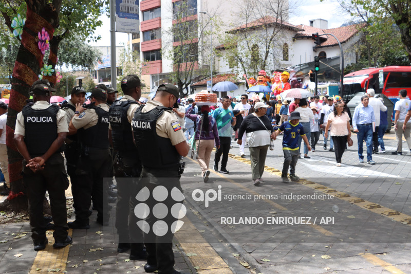 CONCURSO DE MONIGOTES 2025