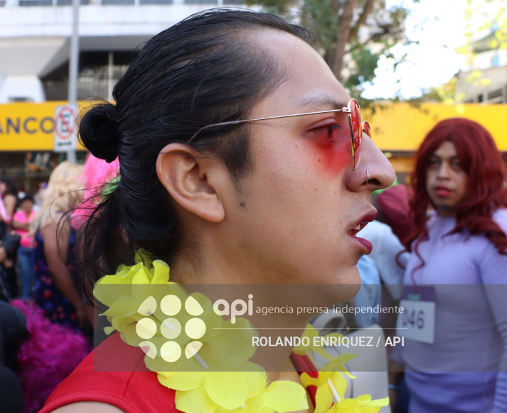 PIMERA CARRERA DE VIUDAS