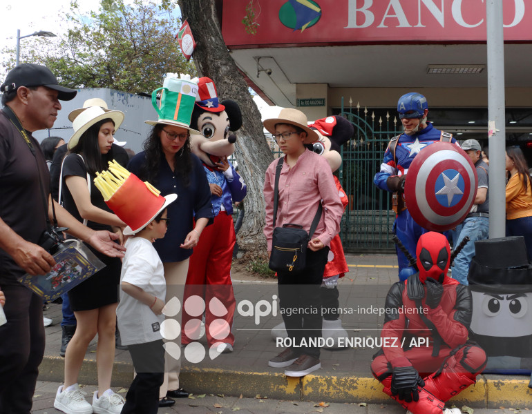 CONCURSO DE MONIGOTES 2025