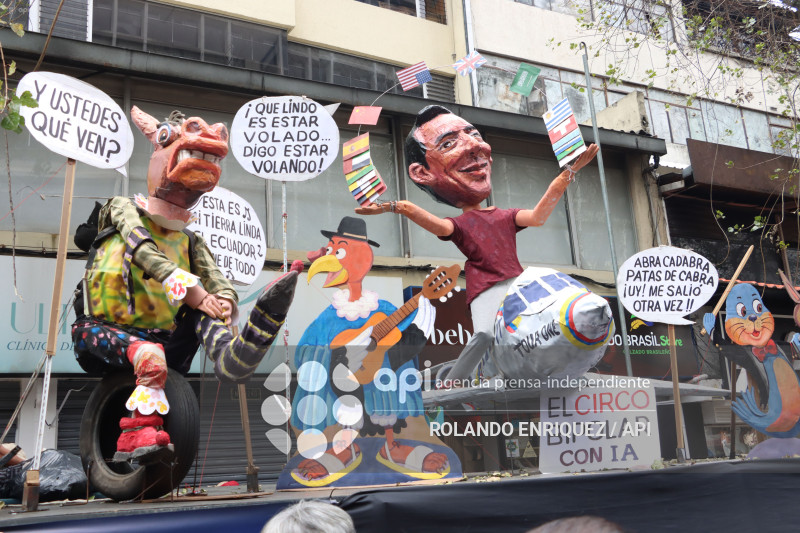 CONCURSO DE MONIGOTES 2025