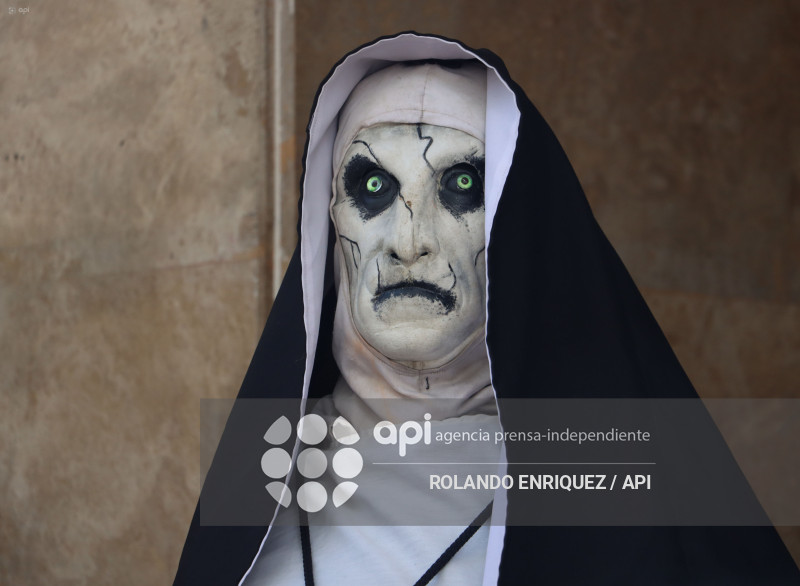 CONCURSO DE MONIGOTES 2025