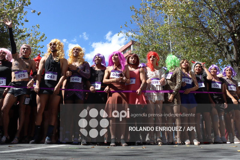 PIMERA CARRERA DE VIUDAS