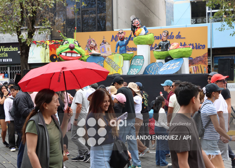 CONCURSO DE MONIGOTES 2025