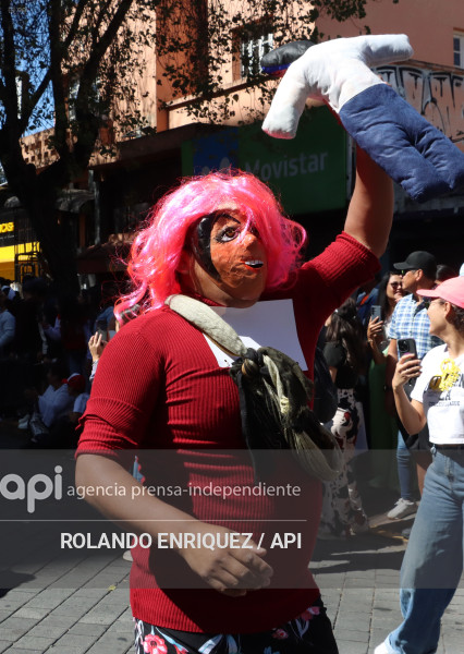 PIMERA CARRERA DE VIUDAS