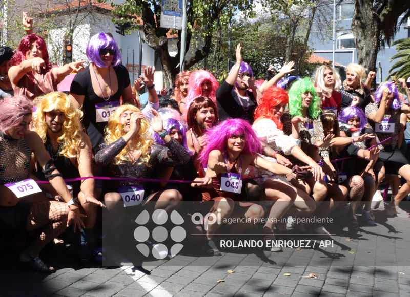 PIMERA CARRERA DE VIUDAS