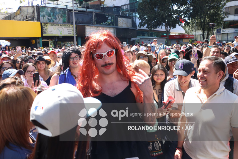 PIMERA CARRERA DE VIUDAS