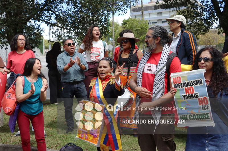 GRUPOS SOCIALES  EN CONTRA DE LA CAPTURA DE MADURO