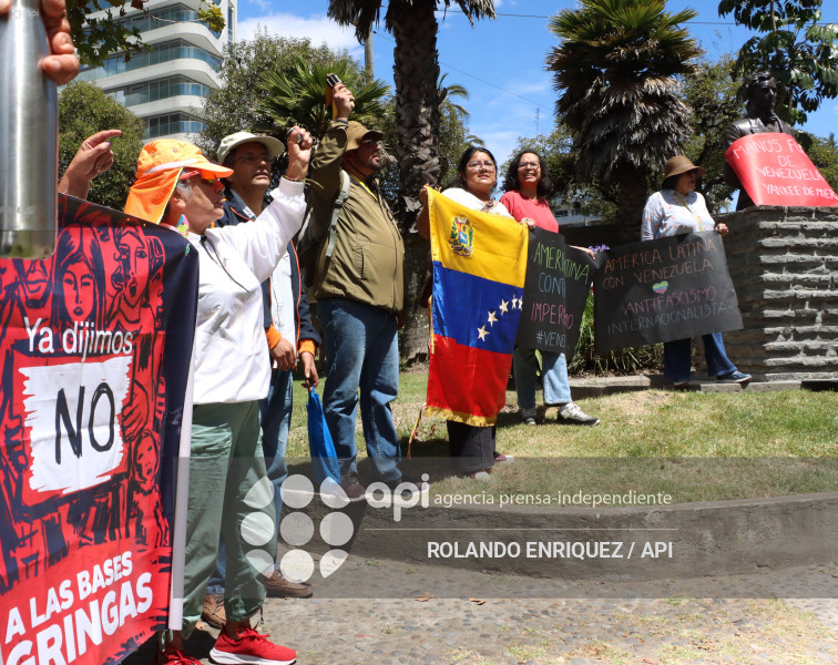 GRUPOS SOCIALES  EN CONTRA DE LA CAPTURA DE MADURO