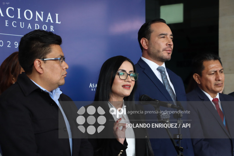 RUEDA DE PRENSA REVOLUCION CIUDADANA