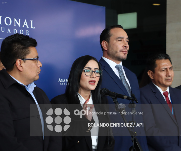 RUEDA DE PRENSA REVOLUCION CIUDADANA