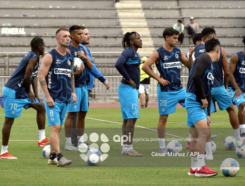 GYE-PRESENTACION DAMIAN DIAZ