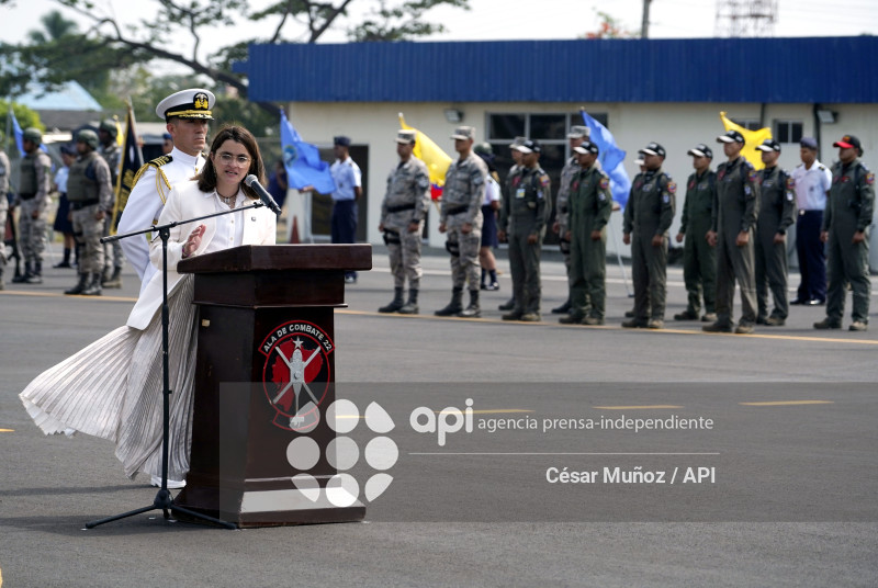 GYE-BOEING 737-500 FAE