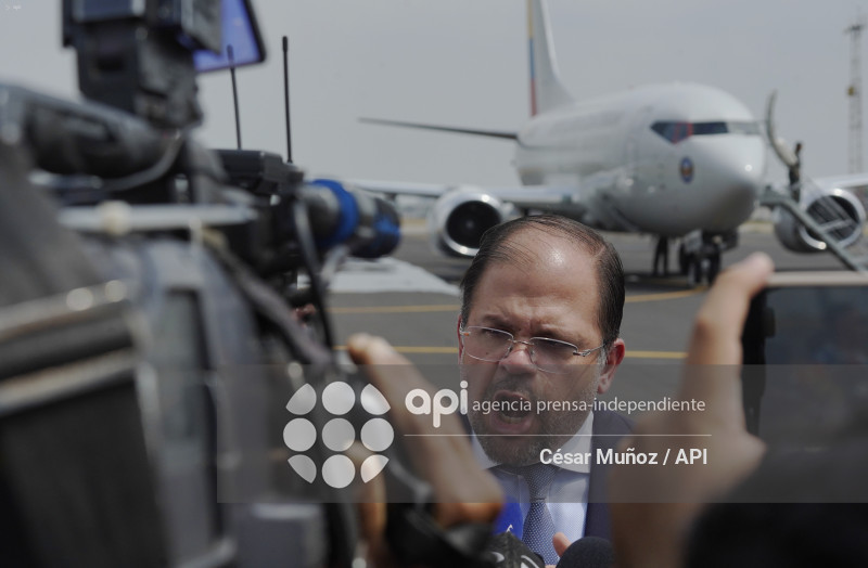 GYE-JOHN REIMBERG-NEGRO WILLY