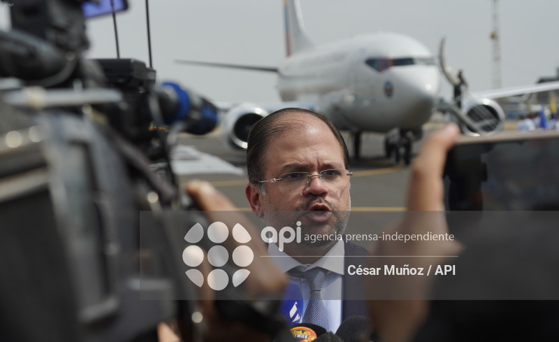 GYE-JOHN REIMBERG-NEGRO WILLY