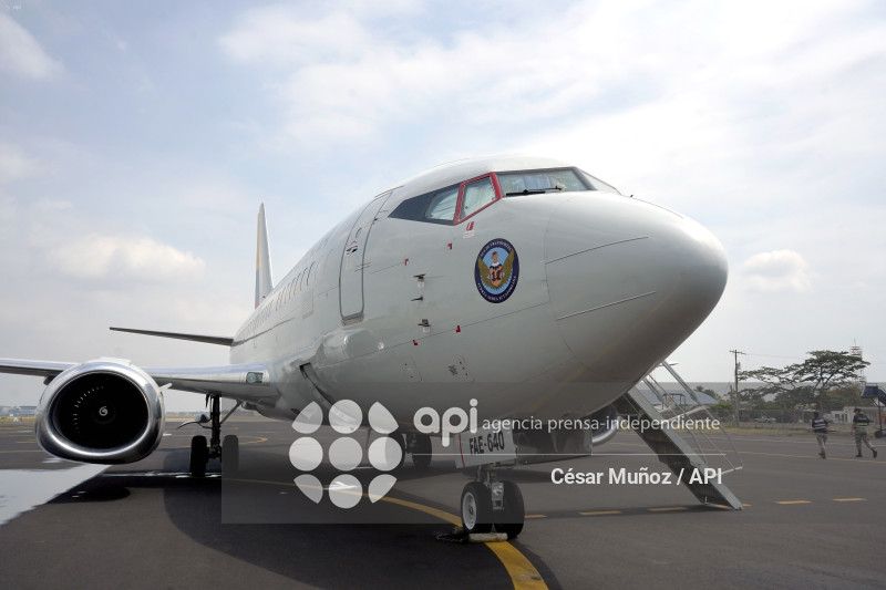 GYE-BOEING 737-500 FAE