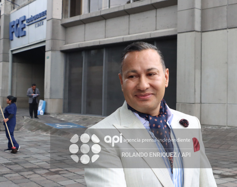 CHRISTIAN MARIN TRAFICO INFLUENCIAS HAROLD BURBANO