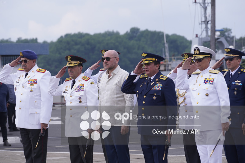 GYE-LANCHA GUARDACOSTAS