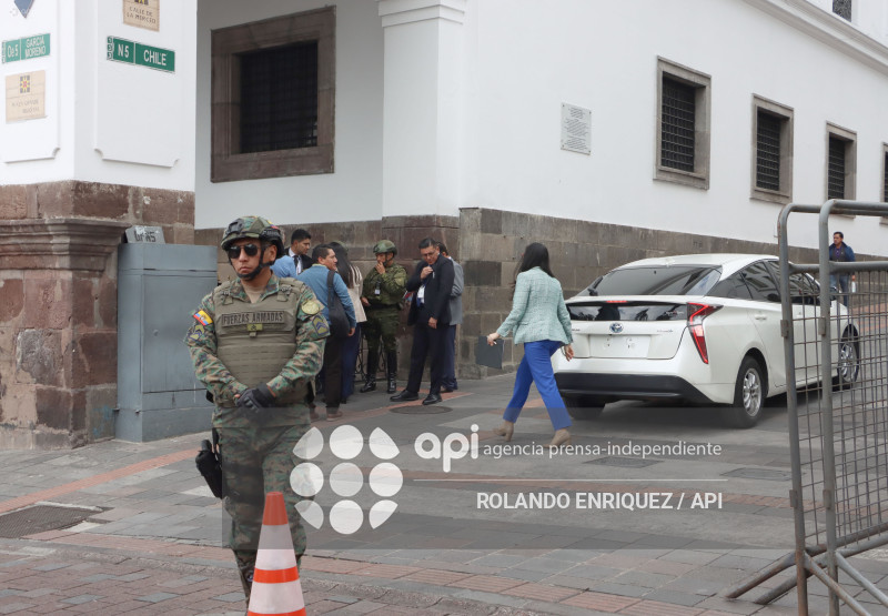 NOBOA REUNION SEGURIDAD