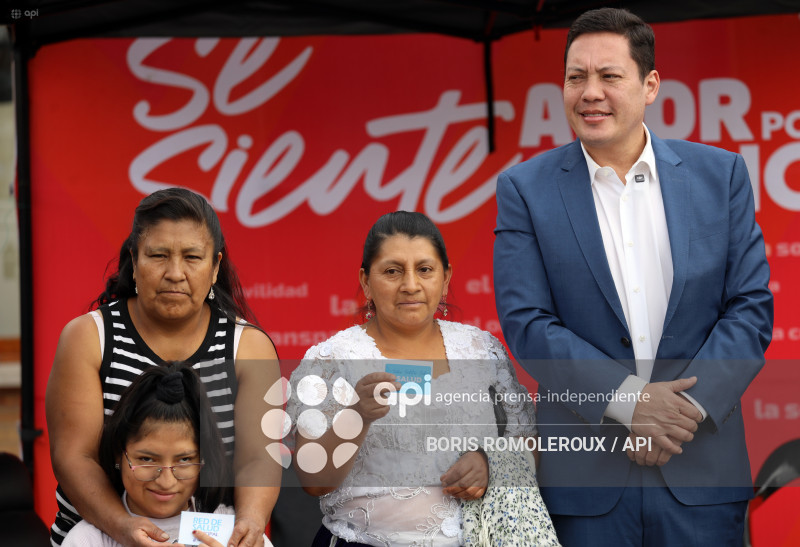 CUENCA-LANZAMIENTO TARJETA MUNICIPAL-SALUD