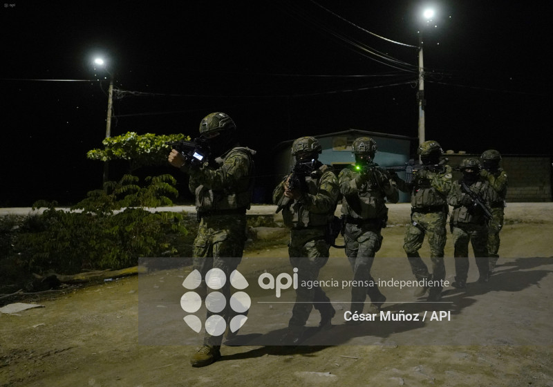 GYE-OPERATIVO MILITAR SAMBORONDON