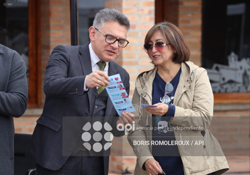 CUENCA-LANZAMIENTO TARJETA MUNICIPAL-SALUD