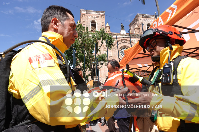 CUENCA-ENTREGA EQUIPOS FORESTAL