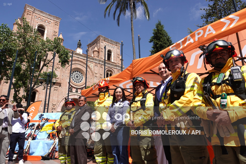 CUENCA-ENTREGA EQUIPOS FORESTAL