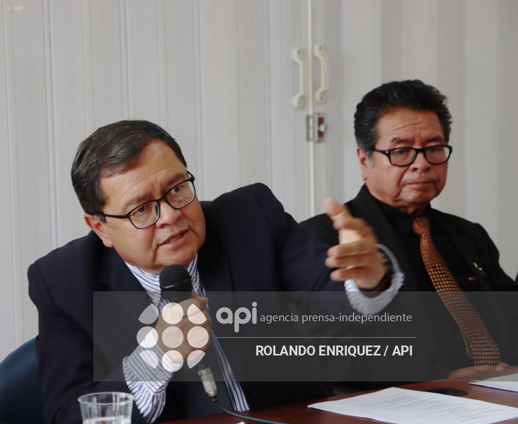 FRANCIS ABAD COMISIÓN  DE BOX DEL ECUADOR