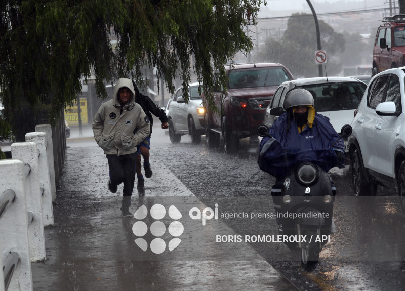 CUENCA-FUERTE LLUVIA