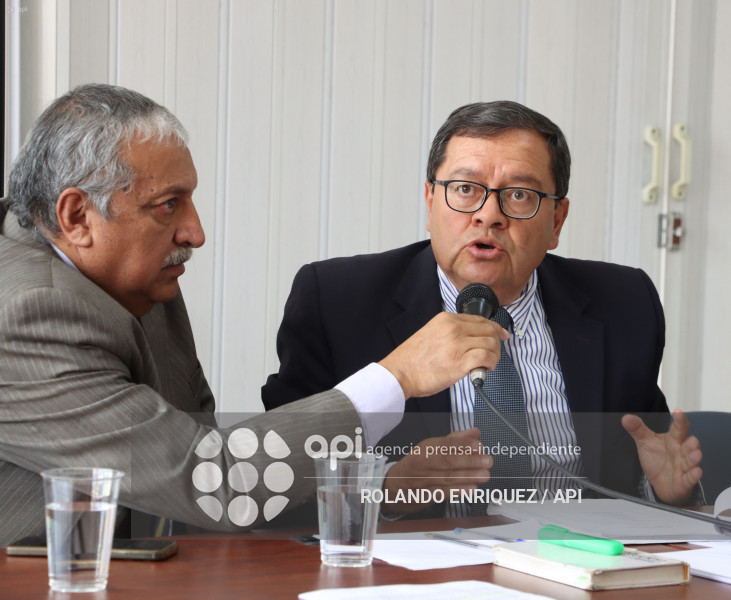 FRANCIS ABAD COMISIÓN  DE BOX DEL ECUADOR