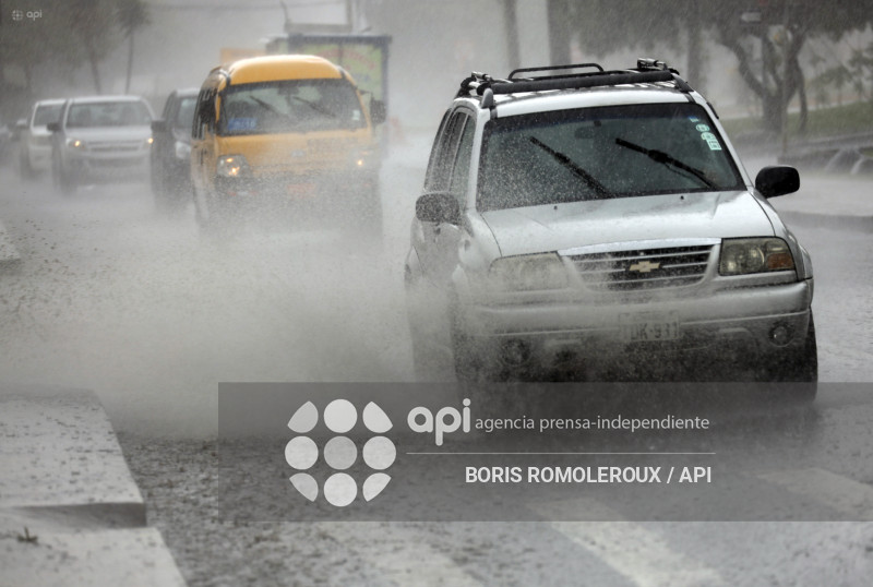 CUENCA-FUERTE LLUVIA