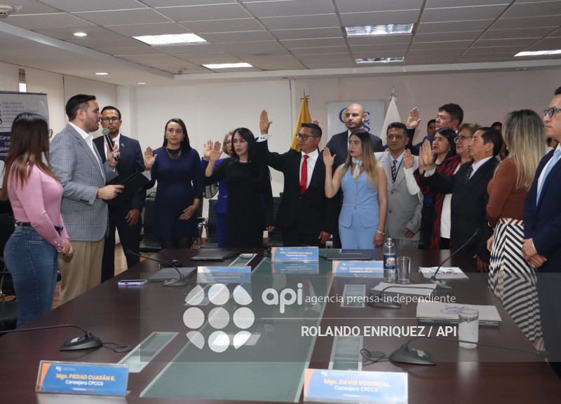 POSESION  COMISION PARA ELECCION FISCAL