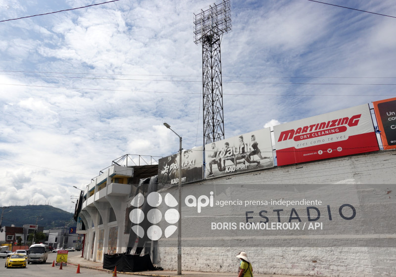 CUENCA-REMODELACION-SISTEMA ILUMINACION-ESTADIO