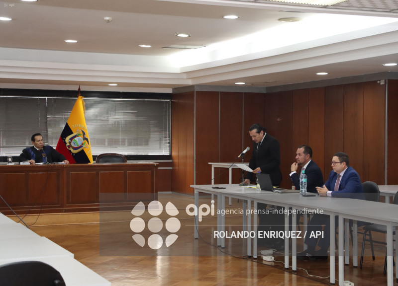 DISCULPAS PUBLICAS CASO PANTALLA