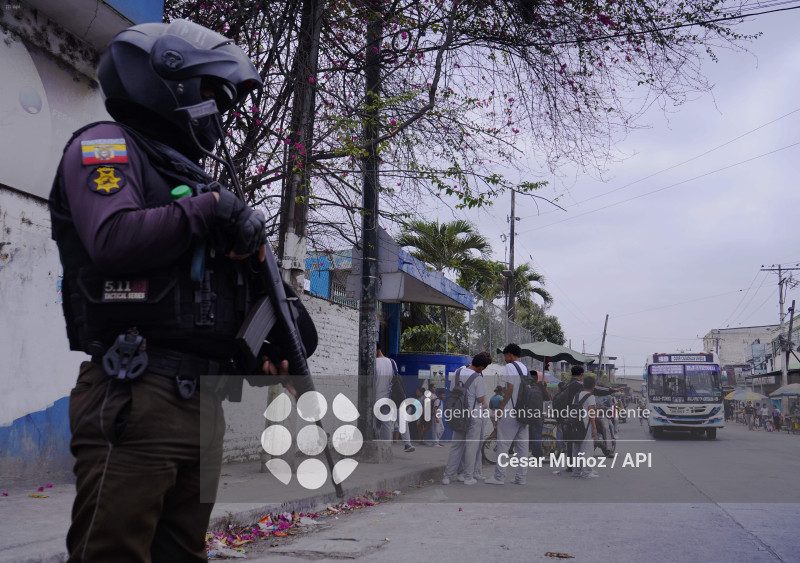 GYE-SEGURIDAD COLEGIOS