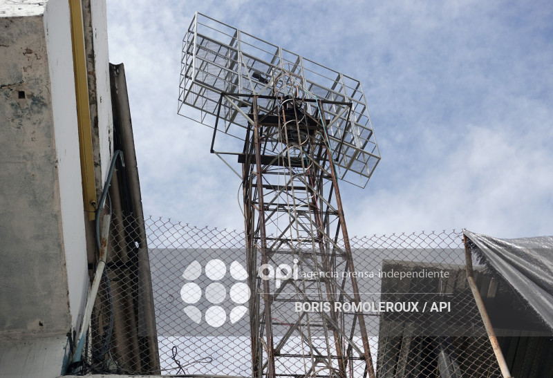 CUENCA-REMODELACION-SISTEMA ILUMINACION-ESTADIO