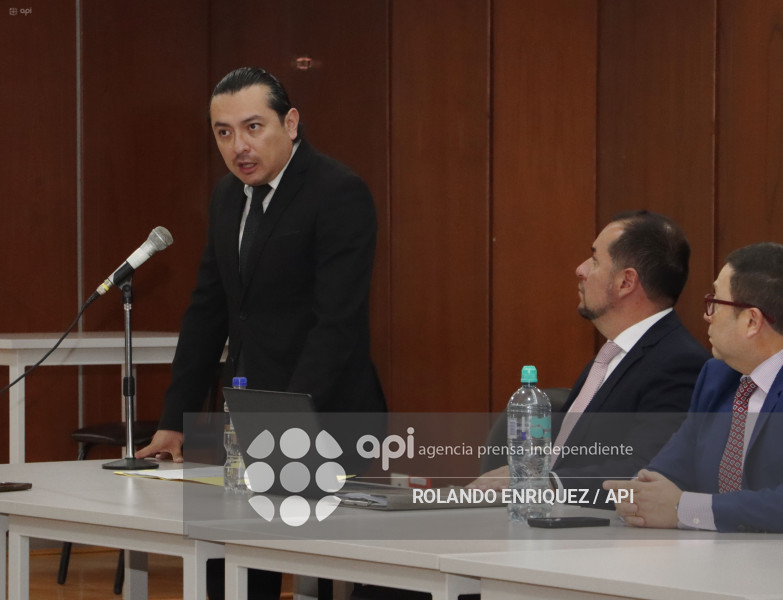 DISCULPAS PUBLICAS CASO PANTALLA