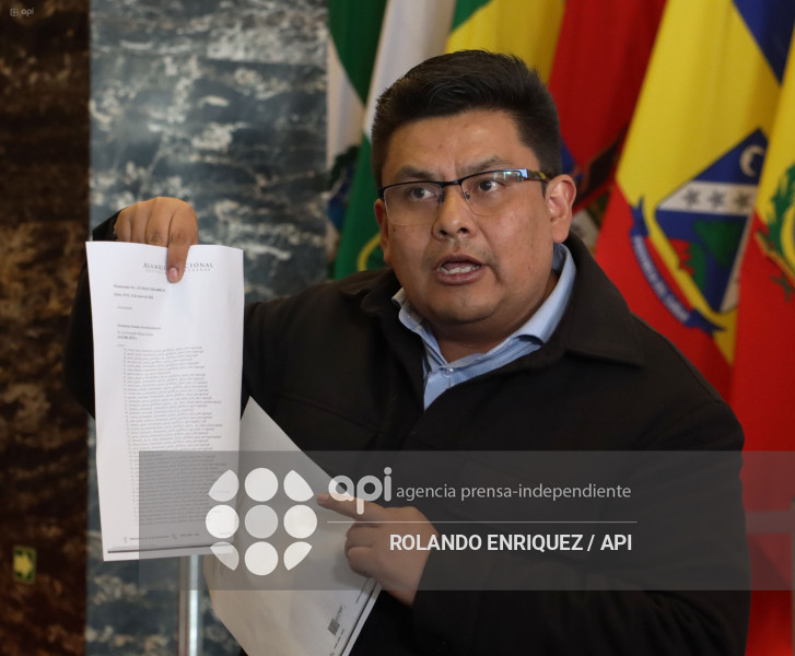 REACCION ASAMBLEISTAS RESOLUCION CAL