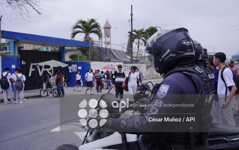 GYE-SEGURIDAD COLEGIOS