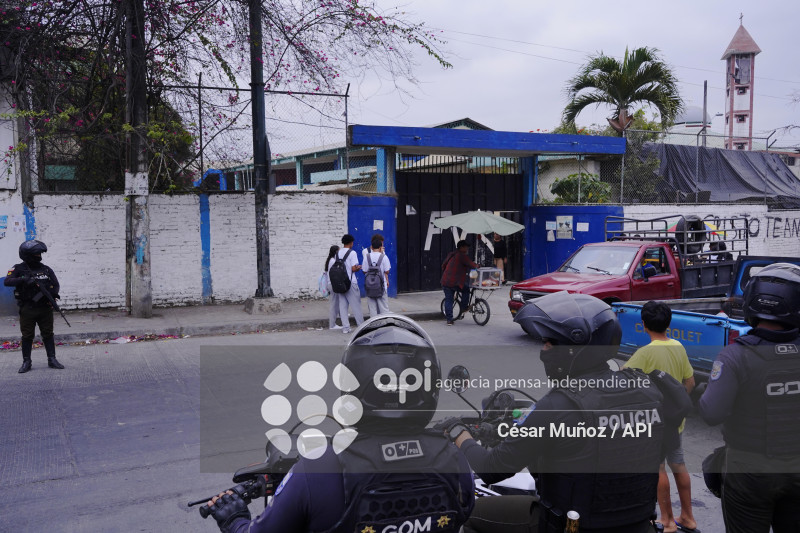 GYE-SEGURIDAD COLEGIOS