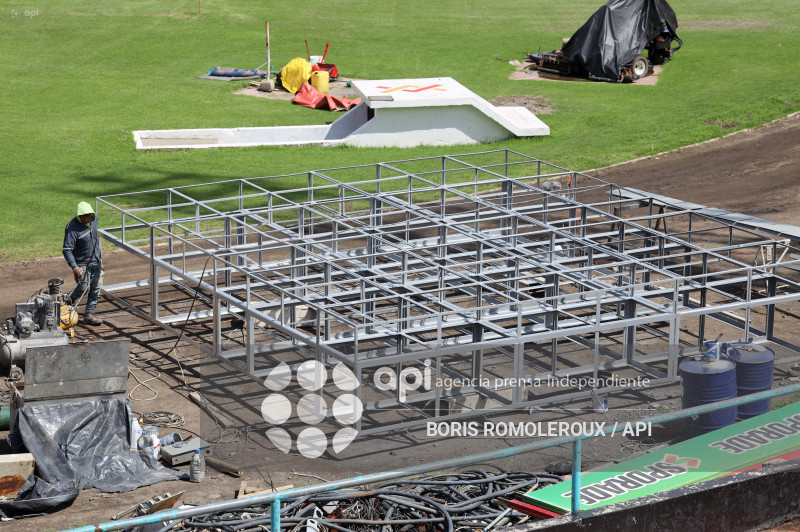 CUENCA-REMODELACION-SISTEMA ILUMINACION-ESTADIO