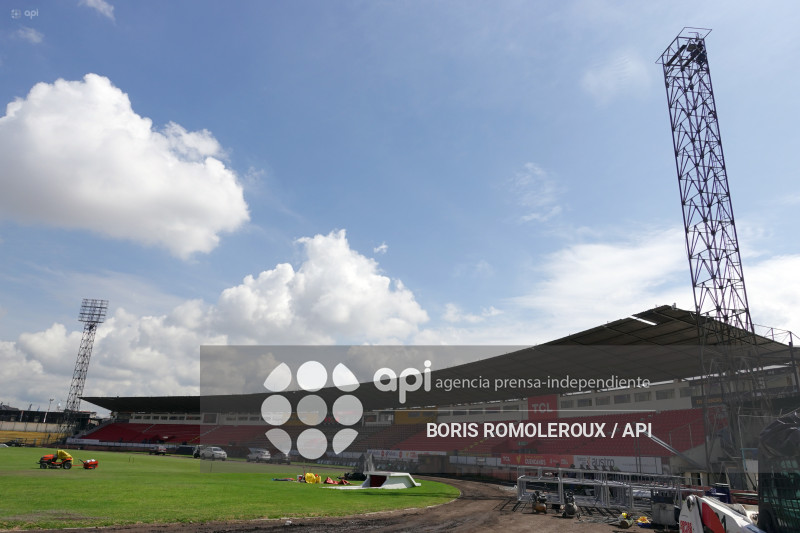 CUENCA-REMODELACION-SISTEMA ILUMINACION-ESTADIO