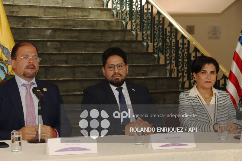 JOSEPH HUMIRE DE EEUU REUNION CANCILLER