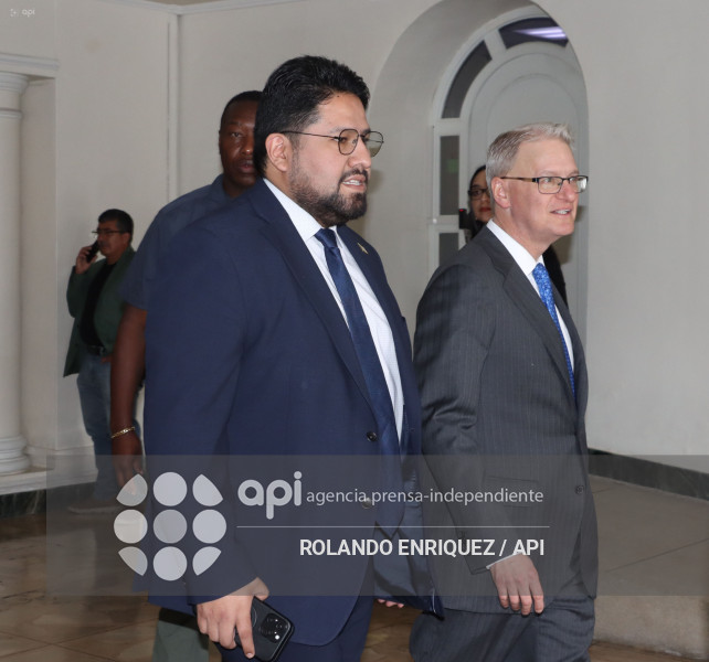 JOSEPH HUMIRE DE EEUU REUNION CANCILLER