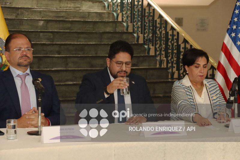 JOSEPH HUMIRE DE EEUU REUNION CANCILLER