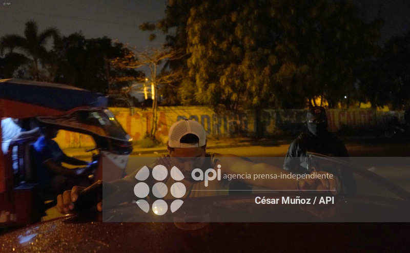 GYE-OPERATIVOS POLICIA