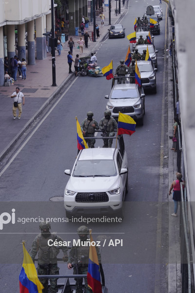 GYE-FFAA DESPLIEGUE SIMBOLICO