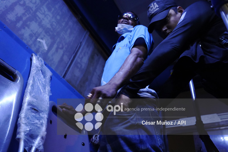 GYE-OPERATIVOS POLICIA