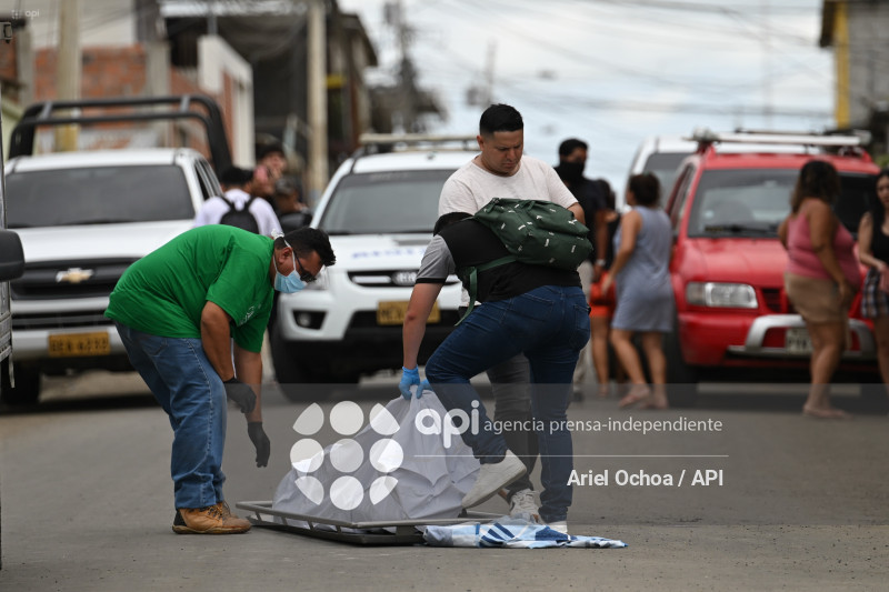 MANTA-SICARIATO-LEONIDAS-PROAÑO