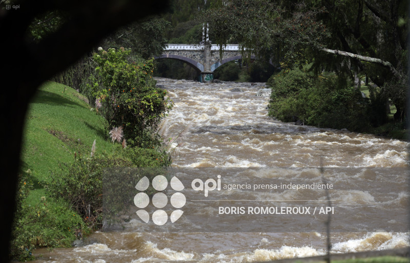 CUENCA-CAUDAL ACTUAL-RIO TOMEBAMBA